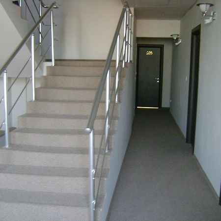 Hotel Babilon 布加勒斯特 外观 照片