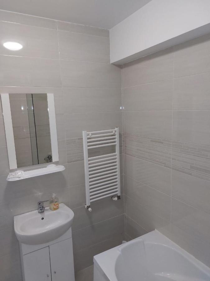 Hotel Babilon 布加勒斯特 外观 照片