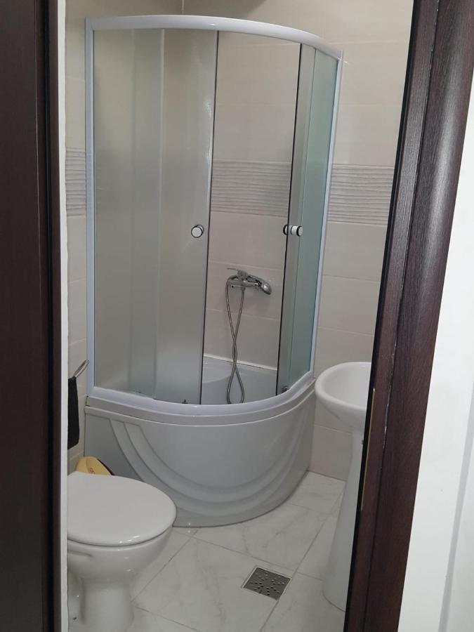 Hotel Babilon 布加勒斯特 外观 照片