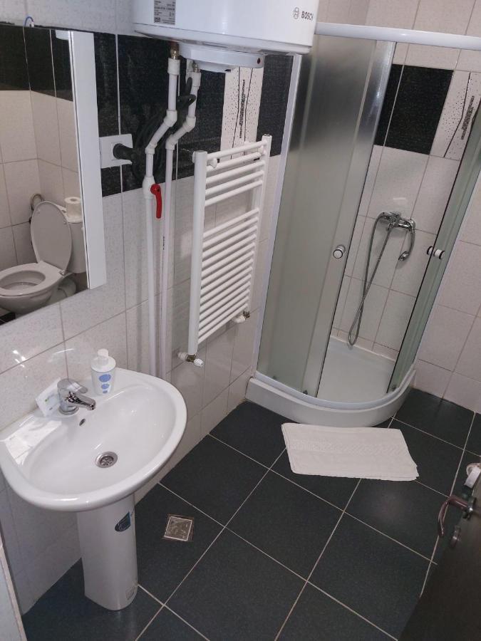 Hotel Babilon 布加勒斯特 外观 照片